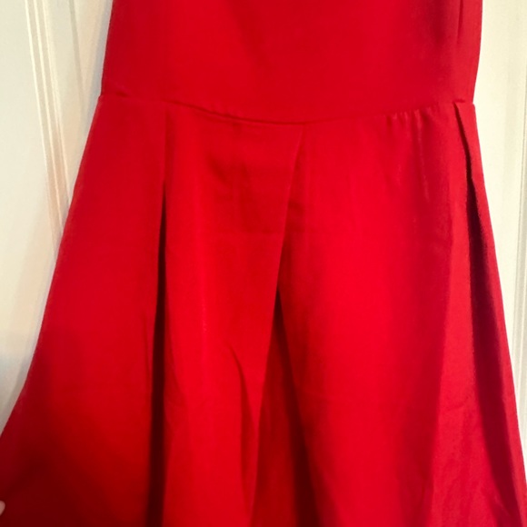 Dress - Picture 2 of 4